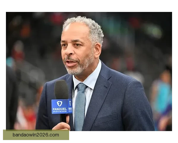 库里幽默回应离队传闻或加盟黄蜂重启30号球衣计划